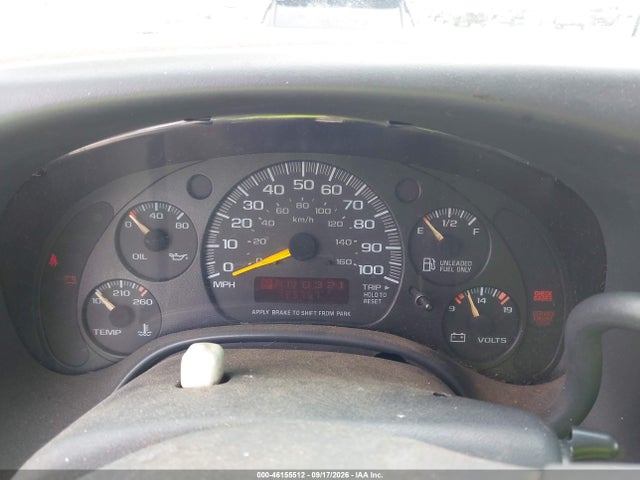 46155512 :رقم المزاد ، 1GCFG25W5Y1241797 vin ، 2000 Chevrolet Express مزاد بيع