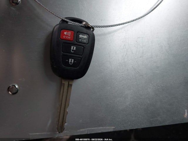 46155578 :رقم المزاد ، 2T1BURHE1EC081606 vin ، 2014 Toyota Corolla S Plus مزاد بيع
