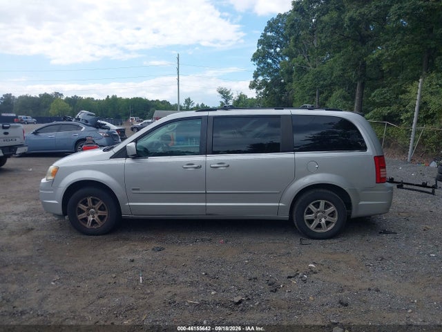 46155642 :رقم المزاد ، 2A8HR54P18R830333 vin ، 2008 Chrysler Town & Country Touring مزاد بيع