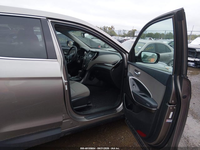 Продажа на аукционе авто 2017 Hyundai Santa Fe Sport 2.4l, vin: 5XYZTDLB3HG391072, номер лота: 46155654