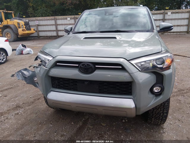 Продажа на аукционе авто 2022 Toyota 4runner Trd Off Road Premium, vin: JTERU5JR0N6039743, номер лота: 46155663