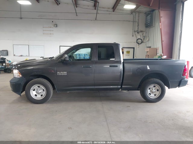 46155672 :رقم المزاد ، 1C6RR7FG1HS820377 vin ، 2017 Ram 1500 Tradesman  4x4 6'4 Box مزاد بيع