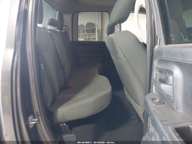 46155672 :رقم المزاد ، 1C6RR7FG1HS820377 vin ، 2017 Ram 1500 Tradesman  4x4 6'4 Box مزاد بيع