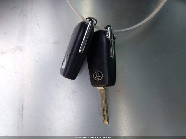 4T1B11HK8KU795825 Toyota CAMRY SE