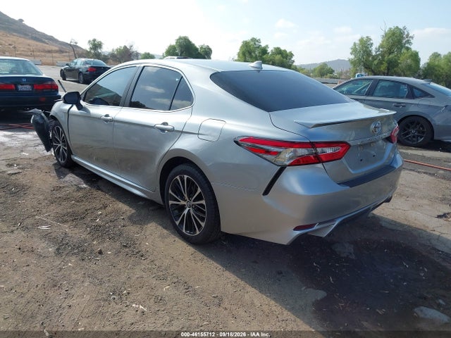 4T1B11HK8KU795825 Toyota CAMRY SE