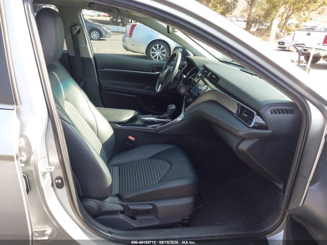 4T1B11HK8KU795825 Toyota CAMRY SE
