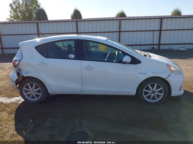 Продаж на аукціоні авто 2013 Toyota Prius C Four, vin: JTDKDTB30D1043923, номер лоту: 46155752