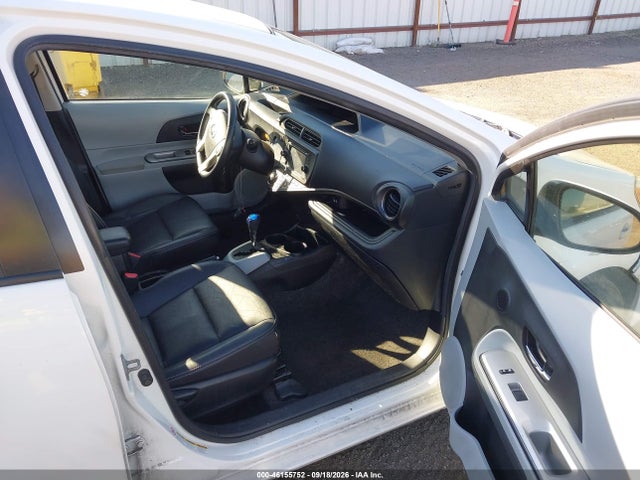 Продаж на аукціоні авто 2013 Toyota Prius C Four, vin: JTDKDTB30D1043923, номер лоту: 46155752