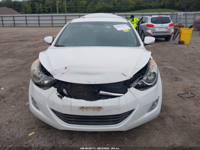 2013 Hyundai Elantra Gls მანქანა იყიდება აუქციონზე, vin: 5NPDH4AE5DH426187, აუქციონის ნომერი: 46155773