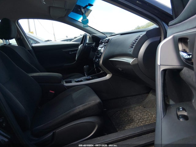 2015 Nissan Altima 2.5 Sv მანქანა იყიდება აუქციონზე, vin: 1N4AL3AP6FC115031, აუქციონის ნომერი: 46155804