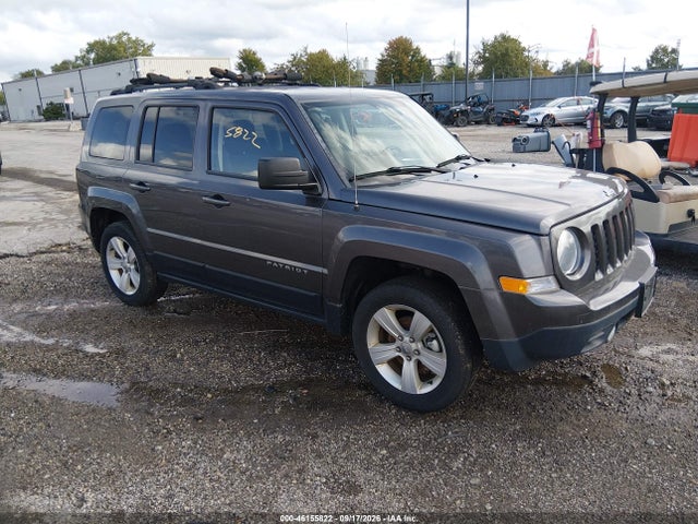 2015 Jeep Patriot Latitude მანქანა იყიდება აუქციონზე, vin: 1C4NJRFB5FD357966, აუქციონის ნომერი: 46155822