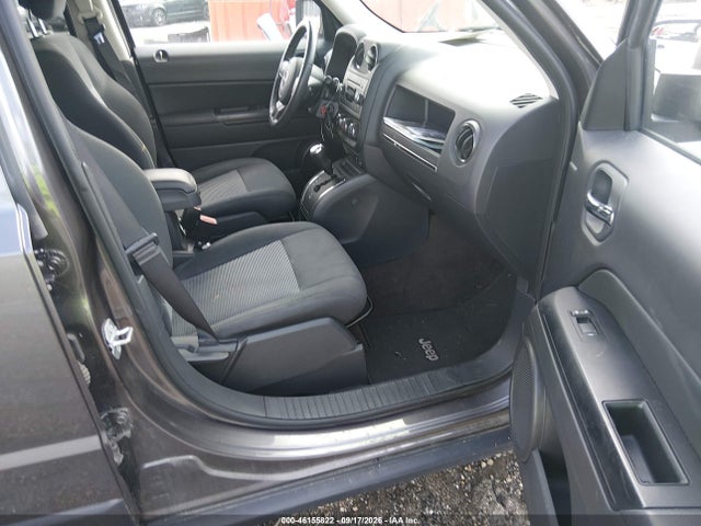 46155822 :رقم المزاد ، 1C4NJRFB5FD357966 vin ، 2015 Jeep Patriot Latitude مزاد بيع