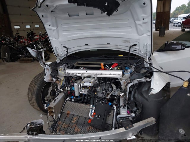 46155853 :رقم المزاد ، 5YJSA1E61NF460270 vin ، 2022 Tesla Model S Plaid Tri Motor All-wheel Drive مزاد بيع