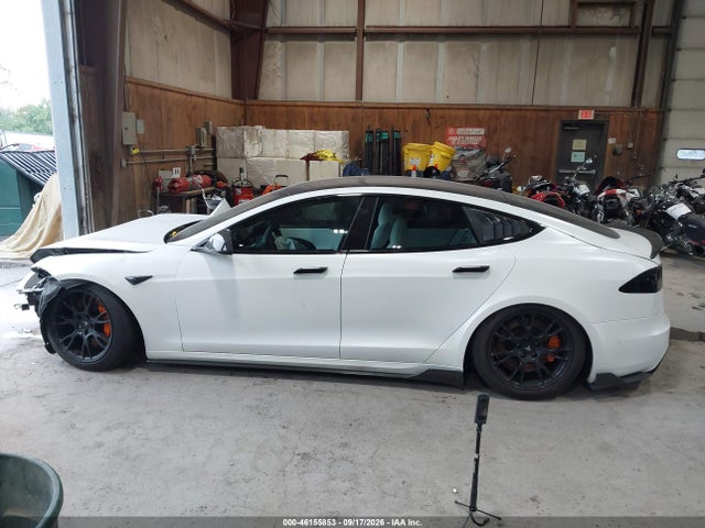 46155853 :رقم المزاد ، 5YJSA1E61NF460270 vin ، 2022 Tesla Model S Plaid Tri Motor All-wheel Drive مزاد بيع