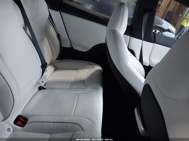 46155853 :رقم المزاد ، 5YJSA1E61NF460270 vin ، 2022 Tesla Model S Plaid Tri Motor All-wheel Drive مزاد بيع