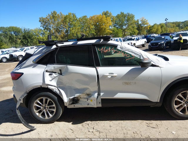 Продажа на аукционе авто 2022 Ford Escape Se, vin: 1FMCU9G64NUA64926, номер лота: 46155863