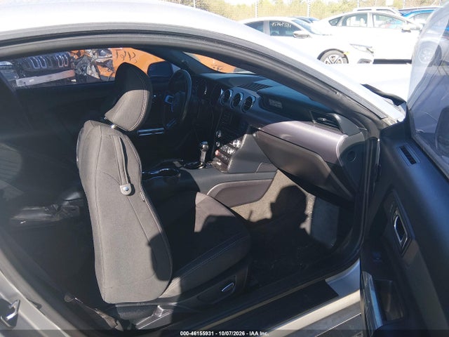 Продажа на аукционе авто 2017 Ford Mustang Ecoboost, vin: 1FA6P8TH6H5305352, номер лота: 46155931