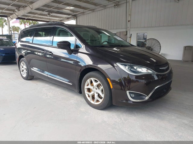 Aukcja sprzedaży 2017 Chrysler Pacifica Touring-l Plus, vin: 2C4RC1EG5HR684331, numer aukcji: 46155933