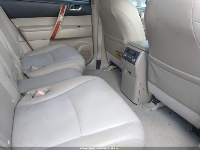 46156015 :رقم المزاد ، JTEDS42AX82034192 vin ، 2008 Toyota Highlander Limited مزاد بيع