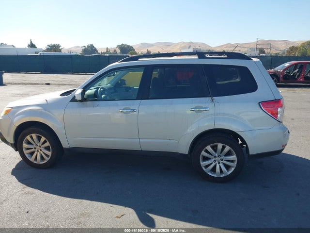 Продажа на аукционе авто 2012 Subaru Forester 2.5x Premium, vin: JF2SHADC7CH457455, номер лота: 46156036