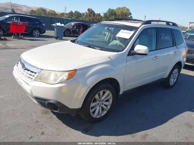 Продажа на аукционе авто 2012 Subaru Forester 2.5x Premium, vin: JF2SHADC7CH457455, номер лота: 46156036