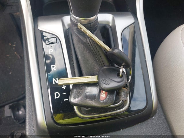 2013 Hyundai Elantra Gt მანქანა იყიდება აუქციონზე, vin: KMHD35LE6DU044298, აუქციონის ნომერი: 46156037