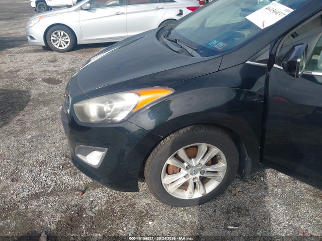 2013 Hyundai Elantra Gt მანქანა იყიდება აუქციონზე, vin: KMHD35LE6DU044298, აუქციონის ნომერი: 46156037