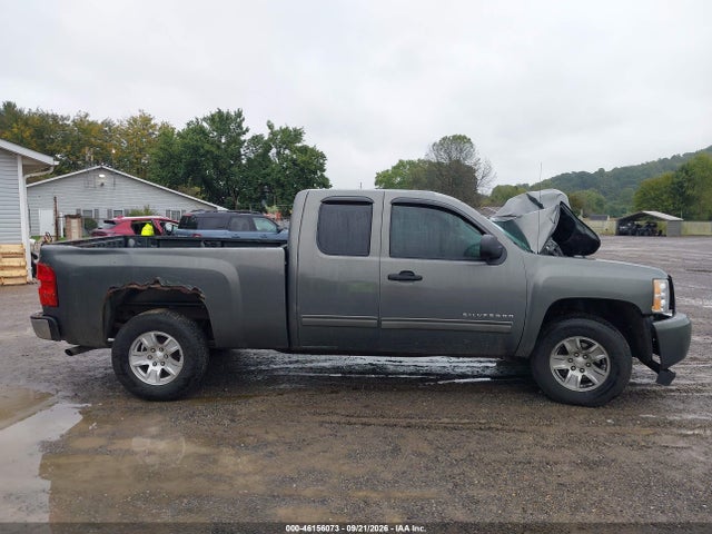 Auction sale of the 2011 Chevrolet Silverado 1500 Ls, vin: 1GCRCREA3BZ279897, lot number: 46156073