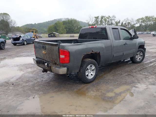 Auction sale of the 2011 Chevrolet Silverado 1500 Ls, vin: 1GCRCREA3BZ279897, lot number: 46156073