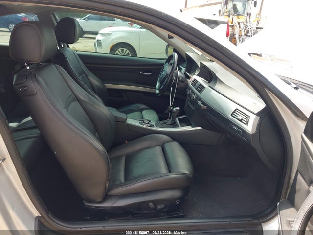 2011 Bmw 328i მანქანა იყიდება აუქციონზე, vin: WBAKE5C59BE572864, აუქციონის ნომერი: 46156097