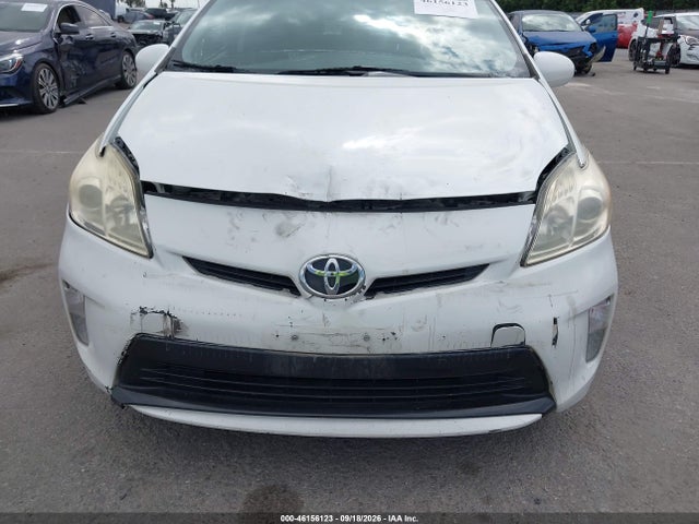 Toyota Prius Two 2014 JTDKN3DU9E0363087 Image 6