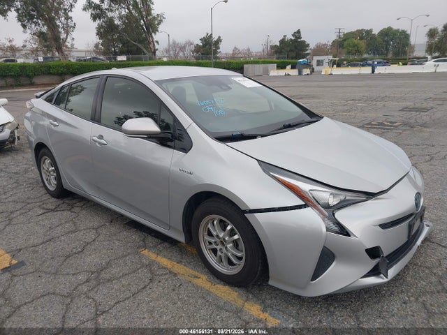 2017 Toyota Prius Three მანქანა იყიდება აუქციონზე, vin: JTDKARFU4H3035218, აუქციონის ნომერი: 46156131