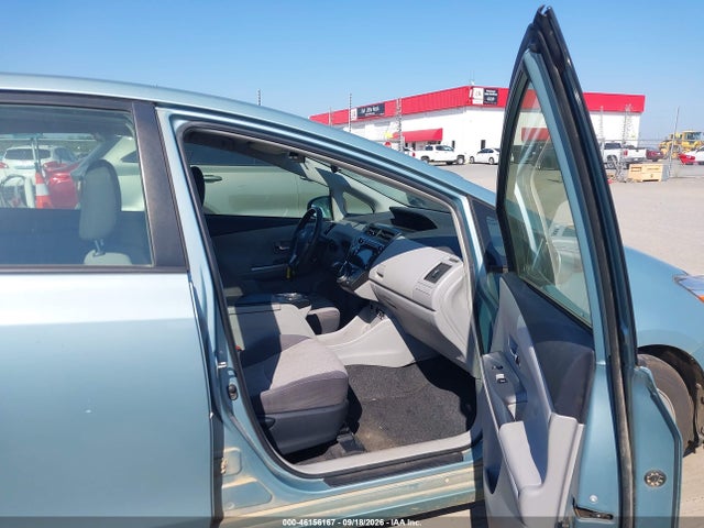 2016 Toyota Prius V Three მანქანა იყიდება აუქციონზე, vin: JTDZN3EU1GJ052828, აუქციონის ნომერი: 46156167