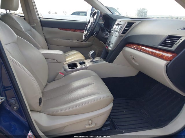2011 Subaru Outback 2.5i Limited მანქანა იყიდება აუქციონზე, vin: 4S4BRBKC1B3418792, აუქციონის ნომერი: 46156171