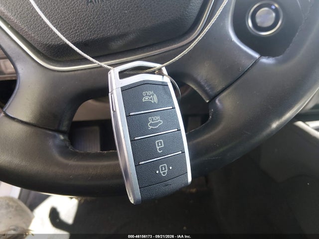 Genesis G80 3.8 2017 KMHGN4JE7HU177467 Image 11