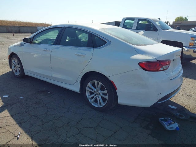 2015 Chrysler 200 Limited მანქანა იყიდება აუქციონზე, vin: 1C3CCCABXFN577821, აუქციონის ნომერი: 46156192