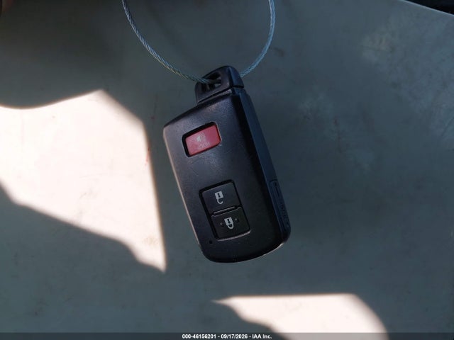 2017 Toyota Prius V Four მანქანა იყიდება აუქციონზე, vin: JTDZN3EU6HJ064507, აუქციონის ნომერი: 46156201