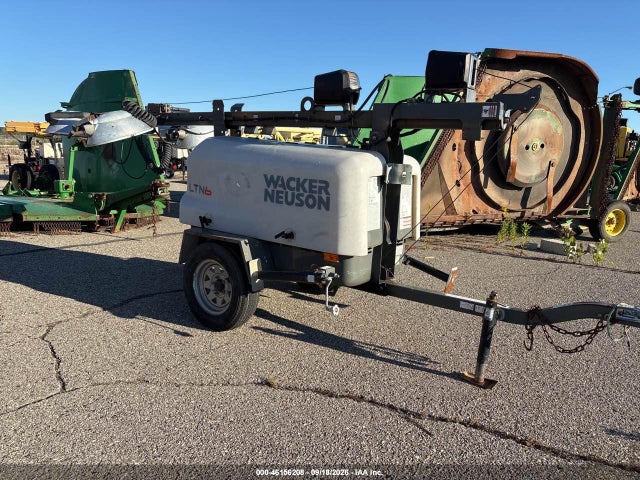46156208 :رقم المزاد ،  vin ، 2000 Wacker Neuson Diesel Portable Light Source مزاد بيع
