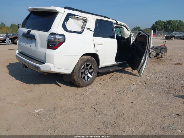 Продажа на аукционе авто 2023 Toyota 4runner Trd Off Road Premium, vin: JTERU5JR8P6173337, номер лота: 46156239