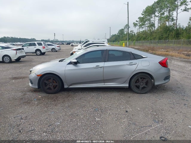 46156372 :رقم المزاد ، 2HGFC2F58JH535592 vin ، 2018 Honda Civic Lx مزاد بيع