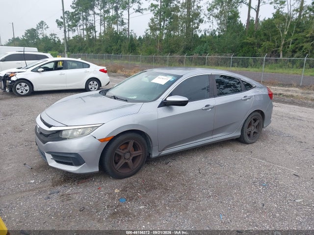 46156372 :رقم المزاد ، 2HGFC2F58JH535592 vin ، 2018 Honda Civic Lx مزاد بيع