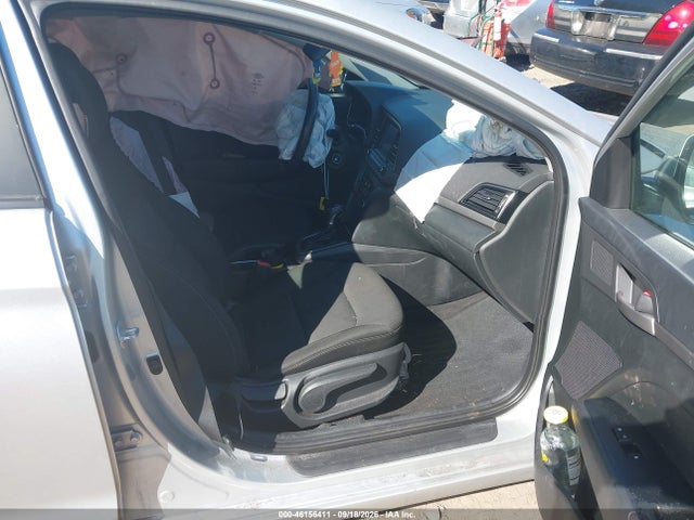 46156411 :رقم المزاد ، 5NPD74LF7JH379152 vin ، 2018 Hyundai Elantra Se مزاد بيع