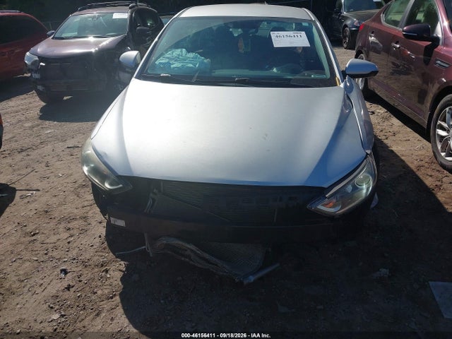 46156411 :رقم المزاد ، 5NPD74LF7JH379152 vin ، 2018 Hyundai Elantra Se مزاد بيع