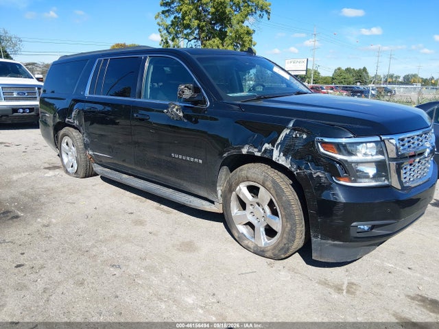 2015 Chevrolet Suburban 1500 Lt მანქანა იყიდება აუქციონზე, vin: 1GNSKJKC7FR692785, აუქციონის ნომერი: 46156494