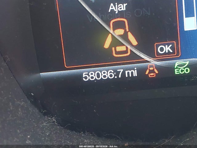 46156528 :رقم المزاد ، 1FADP5DU7JL101291 vin ، 2018 Ford C-max Hybrid Titanium مزاد بيع