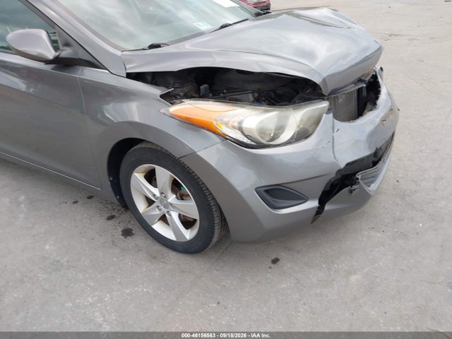 46156563 :رقم المزاد ، 5NPDH4AE3DH426088 vin ، 2013 Hyundai Elantra Gls مزاد بيع