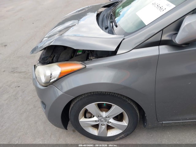 46156563 :رقم المزاد ، 5NPDH4AE3DH426088 vin ، 2013 Hyundai Elantra Gls مزاد بيع