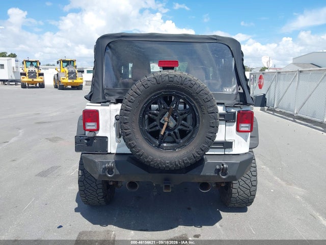 46156621 :رقم المزاد ، 1C4AJWAG9EL310105 vin ، 2014 Jeep Wrangler Sport مزاد بيع