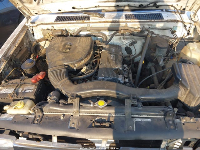 Auction sale of the 1994 Nissan Truck Xe, vin: 1N6SD11S6RC331760, lot number: 46156623