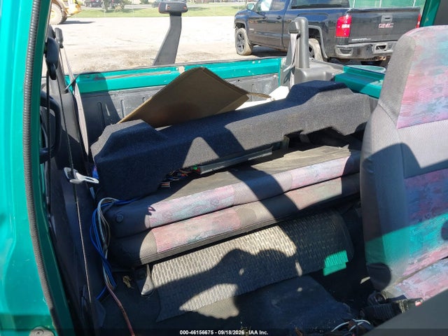 Продаж на аукціоні авто 1994 Geo Tracker, vin: 2CNBJ18U8R6924656, номер лоту: 46156675